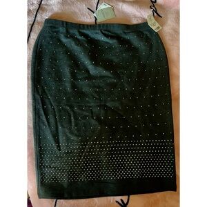 New Carmen Marc Valvo Elegant Black Charcoal Grey Studded Stretch Skirt L